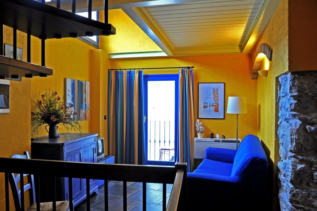 Ca Dei Conti Villa San Bartolomeo Al Mare Rum bild